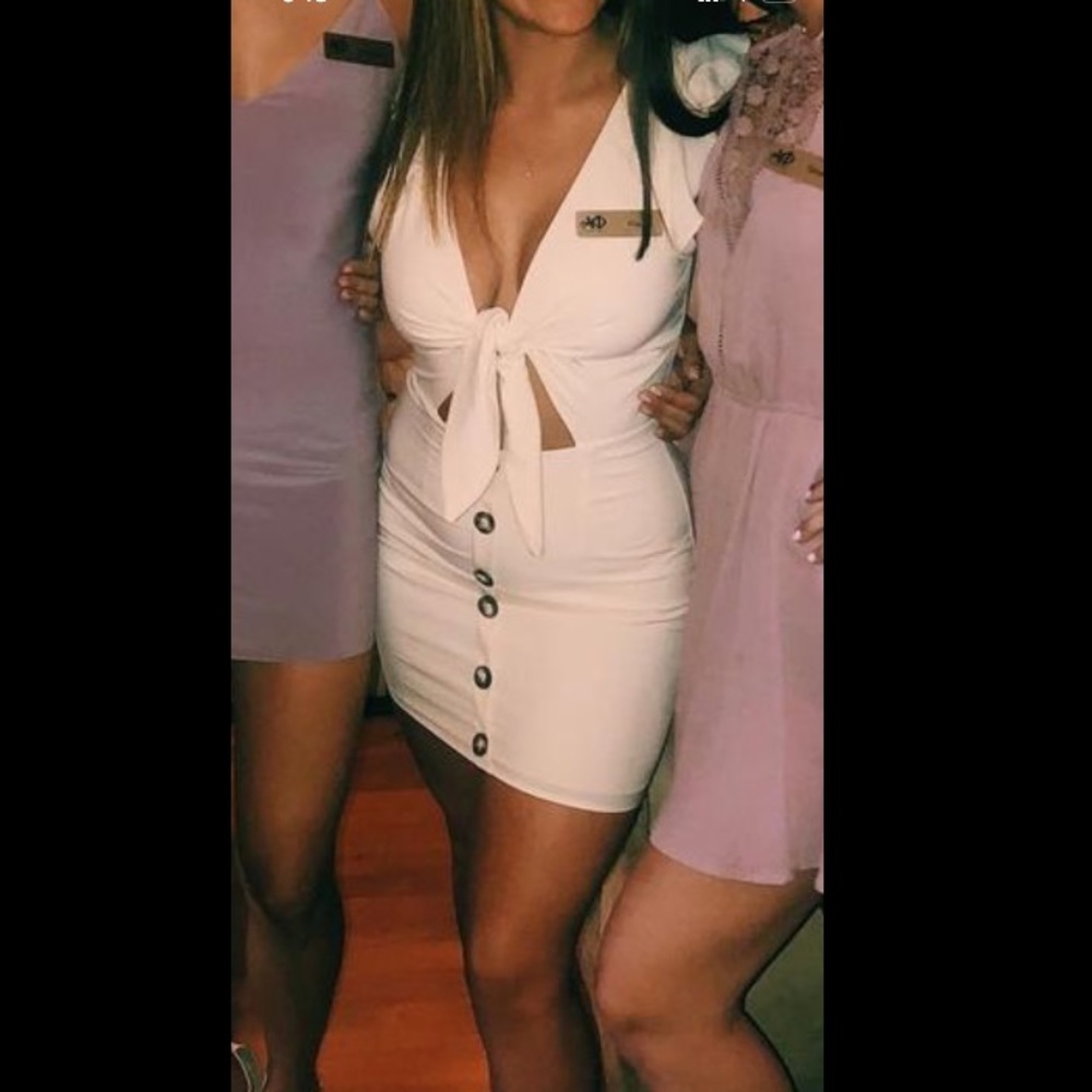 Lucy in the Sky beige/creme dress